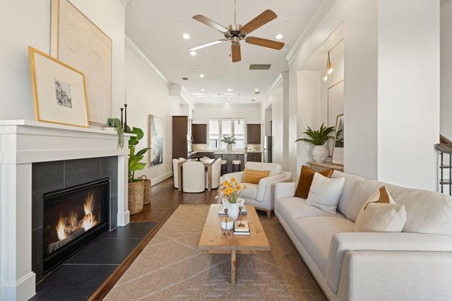 2960 Rusk Street, Houston, TX 77003