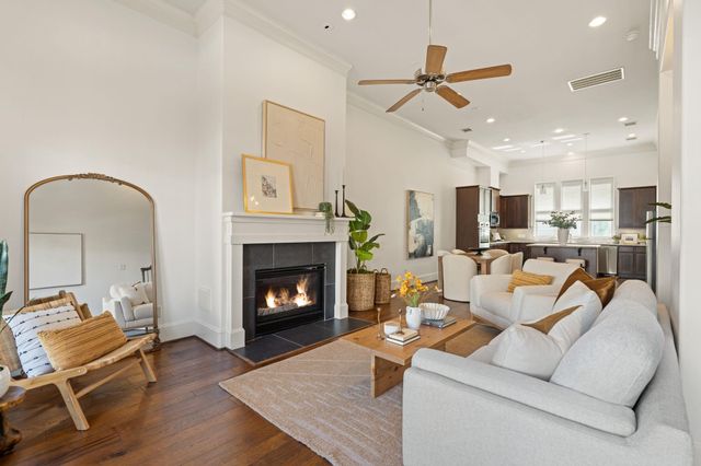 2960 Rusk Street, Houston, TX 77003