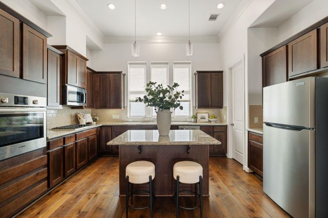 2960 Rusk Street, Houston, TX 77003