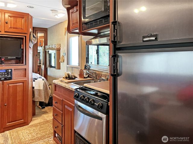 28010 Vernon Avenue, Ocean Park, WA 98640