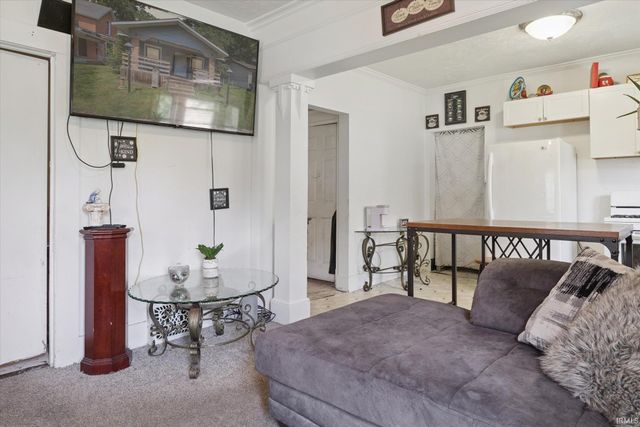 714 W blaine Avenue, Elkhart, IN 46516