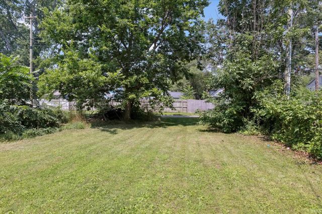 714 W blaine Avenue, Elkhart, IN 46516