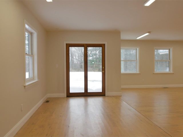 71-73 Highlands Drive, Williston, VT 05495