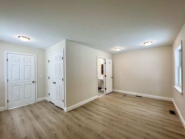 71-73 Highlands Drive, Williston, VT 05495