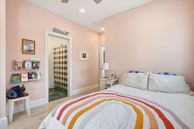 180 Chestnut St, Duxbury, MA 02332