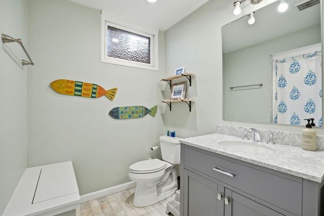 180 Chestnut St, Duxbury, MA 02332