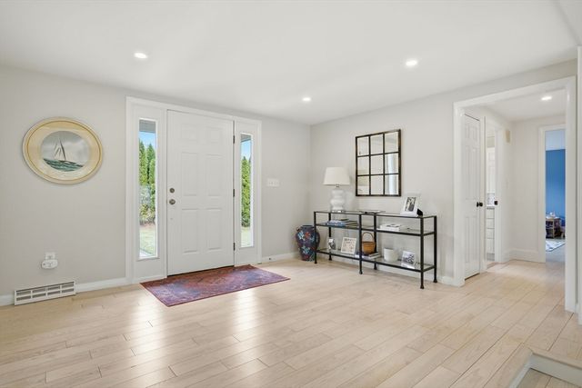 180 Chestnut St, Duxbury, MA 02332