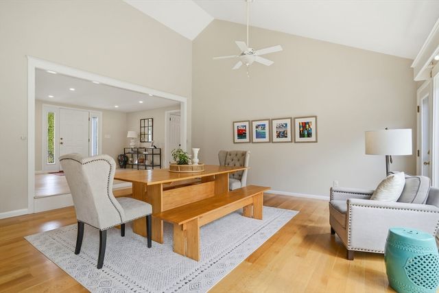 180 Chestnut St, Duxbury, MA 02332