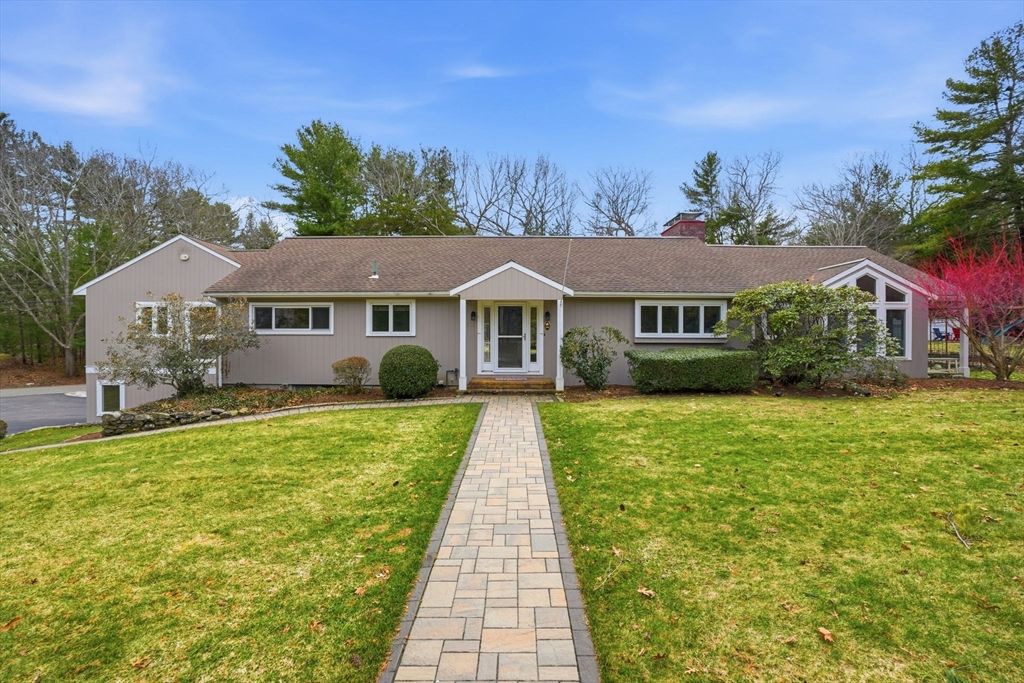 180 Chestnut St, Duxbury, MA 02332