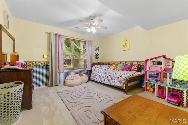 3016 Country Knoll Drive, St Charles, MO 63303
