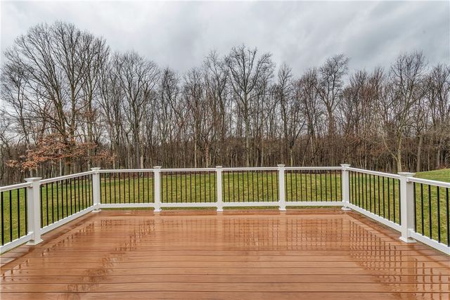 116 James Dr, Brighton Twp, PA 15009