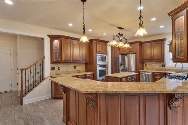 116 James Dr, Brighton Twp, PA 15009