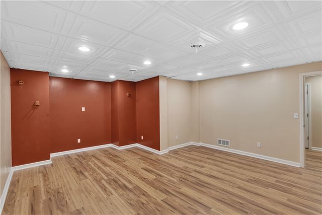 116 James Dr, Brighton Twp, PA 15009