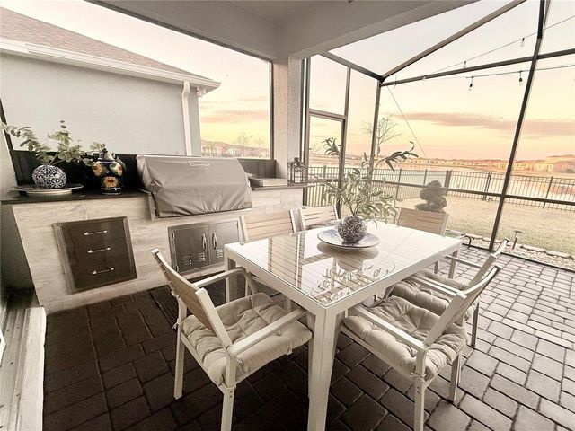 1994 SPRING SHOWER CIRCLE, Kissimmee, FL 34744