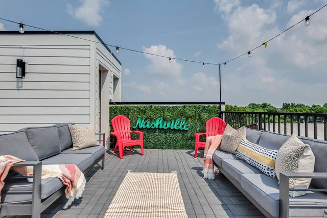 2176 Carson St Apt 20, Nashville, TN 37211