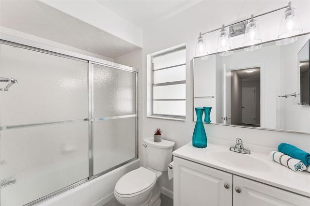 4507 CRICHTON LANE, Orlando, FL 32806