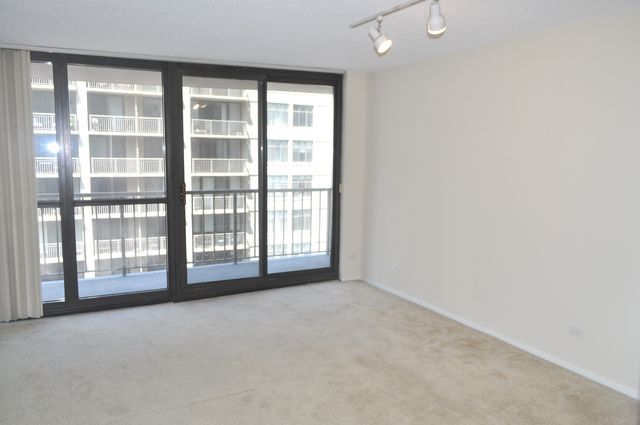 10 E Ontario Street 2306, Chicago, IL 60611