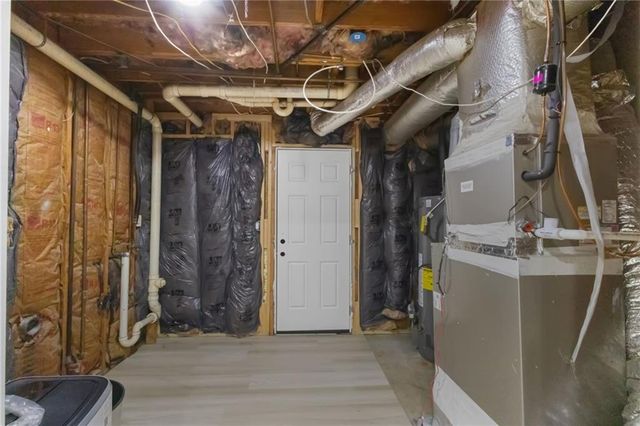 2535 Winding Creek Drive, Lithia Springs, GA 30122