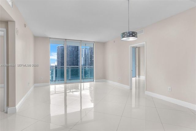 951 Brickell Ave 3107, Miami, FL 33131