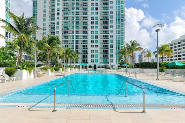 951 Brickell Ave 3107, Miami, FL 33131