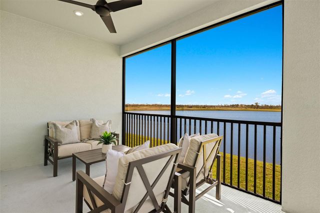 12834 JADE EMPRESS LOOP 201, Venice, FL 34293