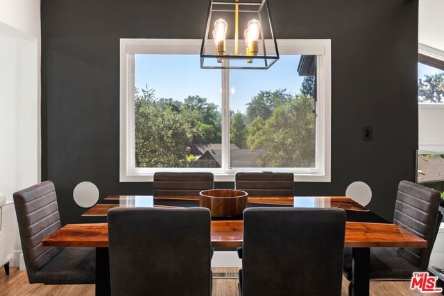 4118 Oak Hollow Road, Calabasas, CA 91302