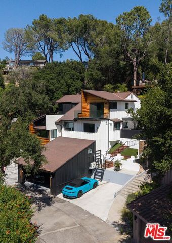 4118 Oak Hollow Road, Calabasas, CA 91302