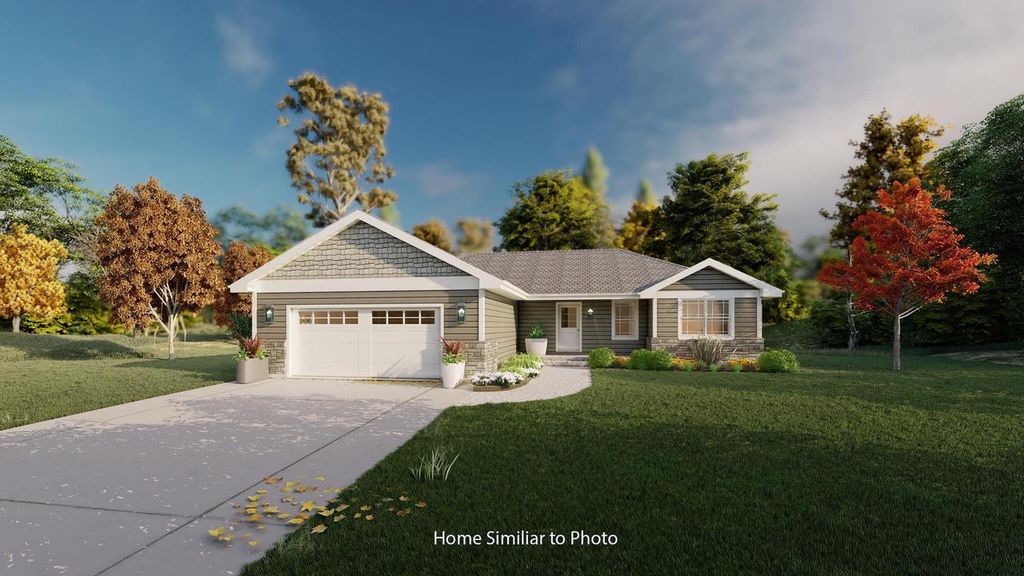 1929 HUFFCUTT LANE, Waupaca, WI 54981