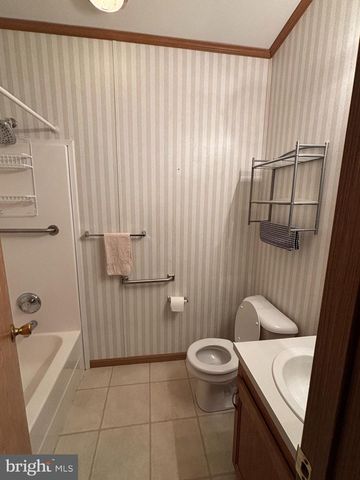 104 BOYER RD, Royersford, PA 19468