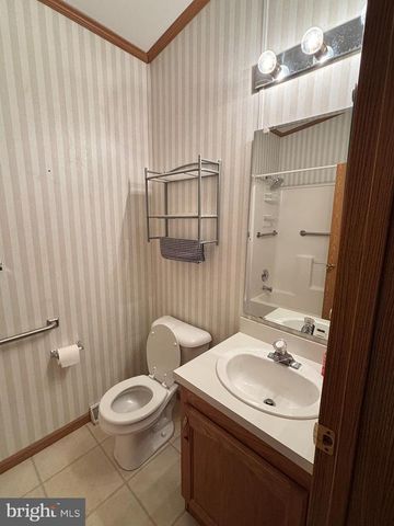 104 BOYER RD, Royersford, PA 19468