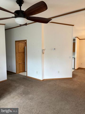 104 BOYER RD, Royersford, PA 19468