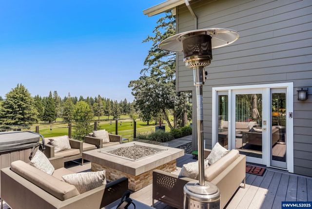 3601 Augusta National Dr S, Salem, OR 97302