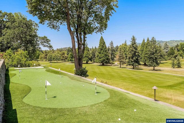 3601 Augusta National Dr S, Salem, OR 97302