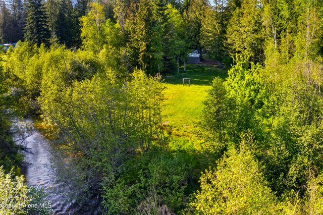 235 Vedelwood DR, Sandpoint, ID 83864