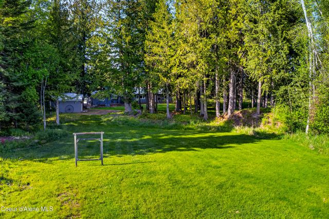 235 Vedelwood DR, Sandpoint, ID 83864