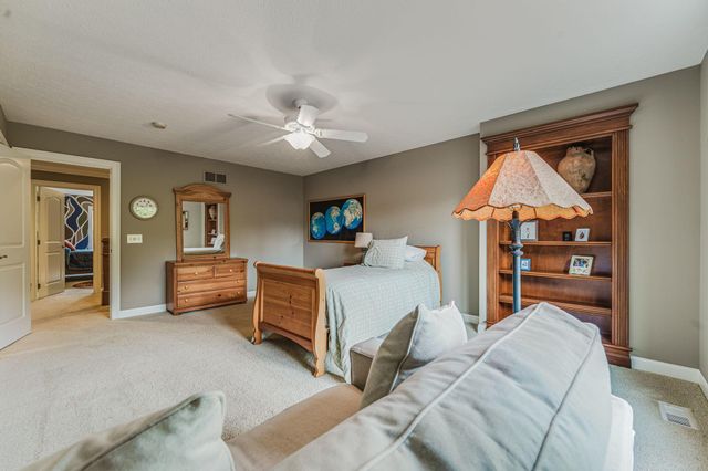 7681 Clear Creek Court, Blacklick, OH 43004