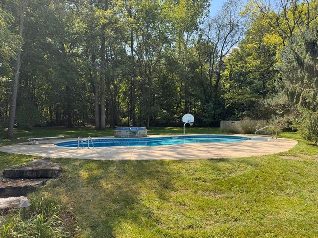 7681 Clear Creek Court, Blacklick, OH 43004