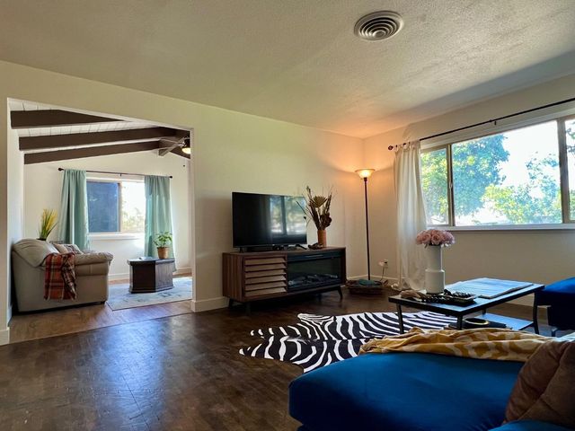 1559 Rushing St, Yuba City, CA 95993