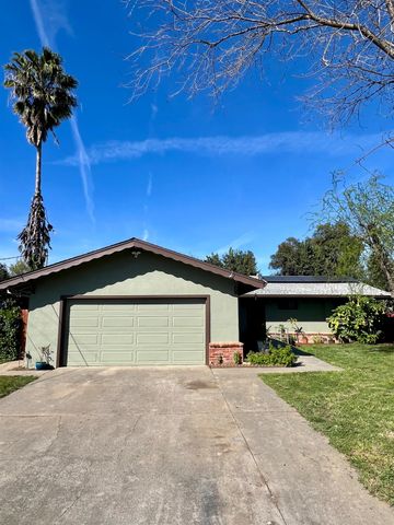 1559 Rushing St, Yuba City, CA 95993