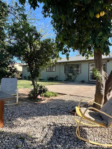 1559 Rushing St, Yuba City, CA 95993