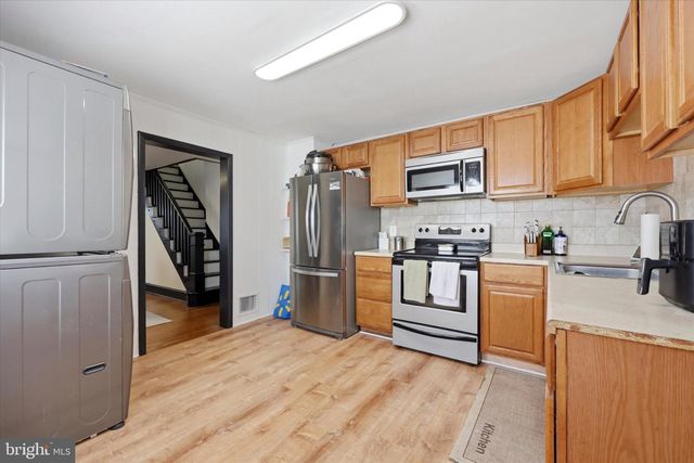 460 LOGAN AVE, Burlington, NJ 08016