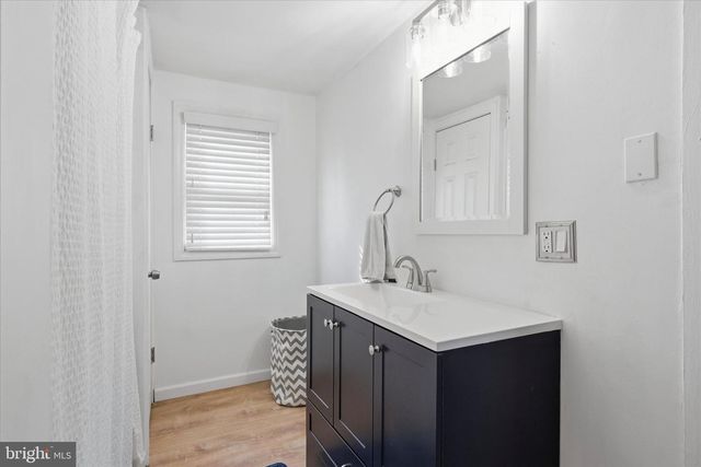 460 LOGAN AVE, Burlington, NJ 08016