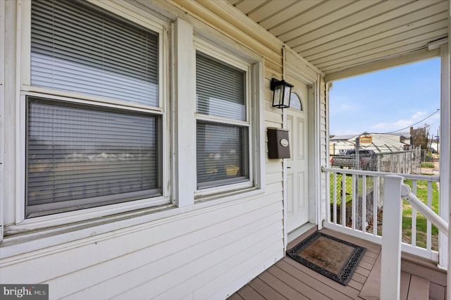 460 LOGAN AVE, Burlington, NJ 08016