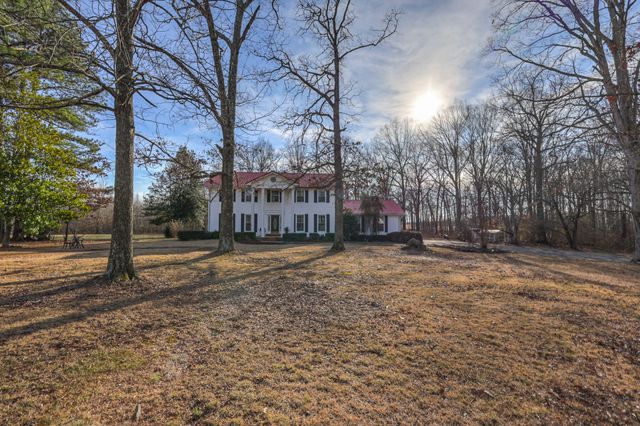 175 Dry Weakley Rd, Ethridge, TN 38456