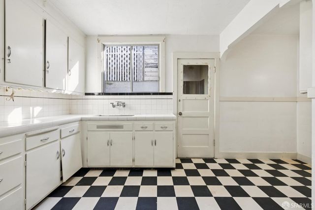 1683 21st Avenue, San Francisco, CA 94122