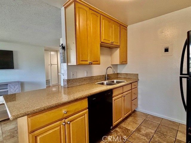 17102 Emerald, Huntington Beach, CA 92647