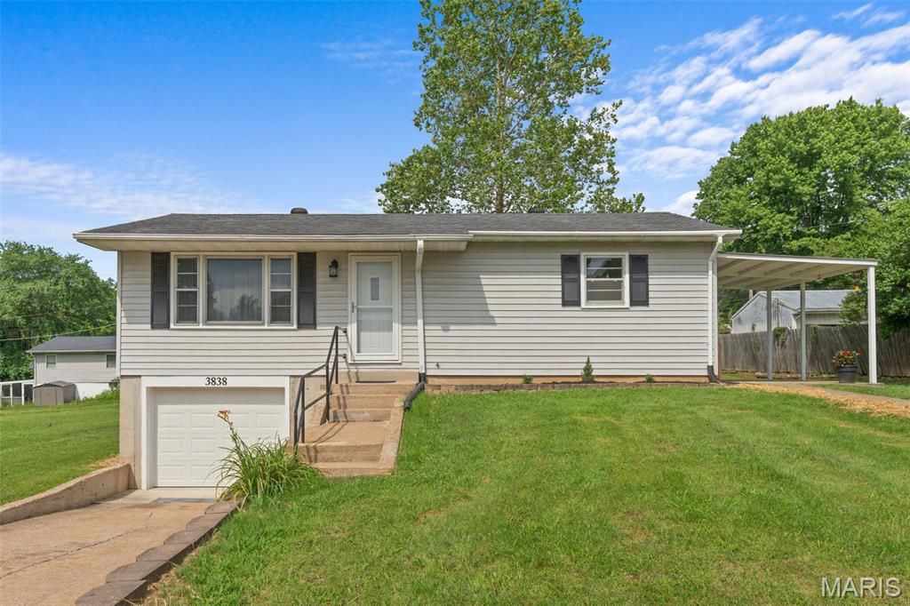 3838 Wesley Lane, Catawissa, MO 63015