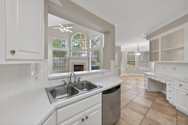 4319 Oak Forest Drive, Missouri City, TX 77459