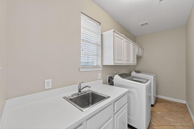 4319 Oak Forest Drive, Missouri City, TX 77459