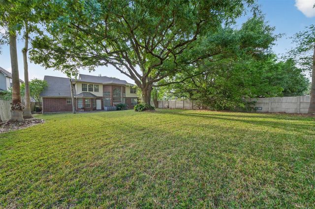 4319 Oak Forest Drive, Missouri City, TX 77459